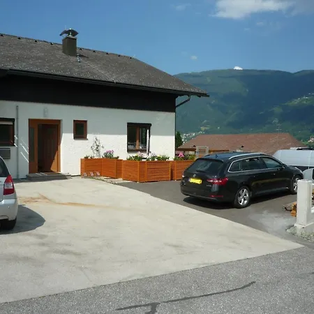 Apartment Bellevue 1 Deluxe Ossiach